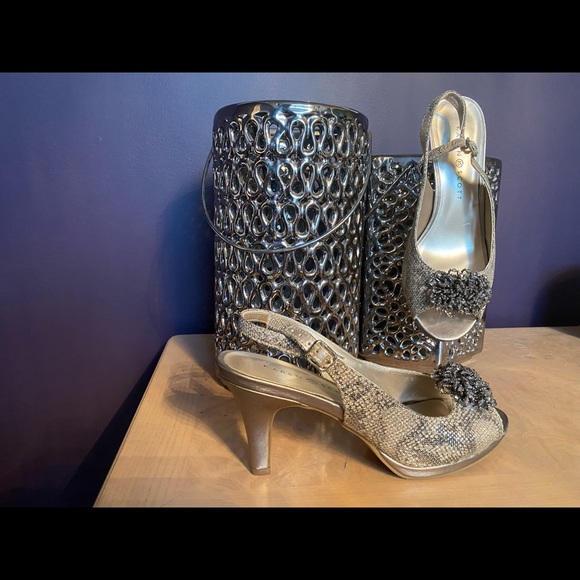 Gold and Grey Pattern Jewelled Slingback Shoes - Picture 2 of 6